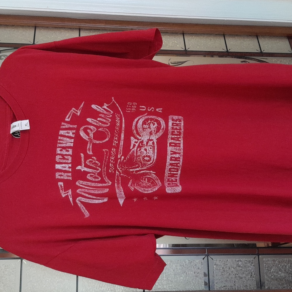 Mens XL Lost God's Collective Red Vintage Tee shirt.